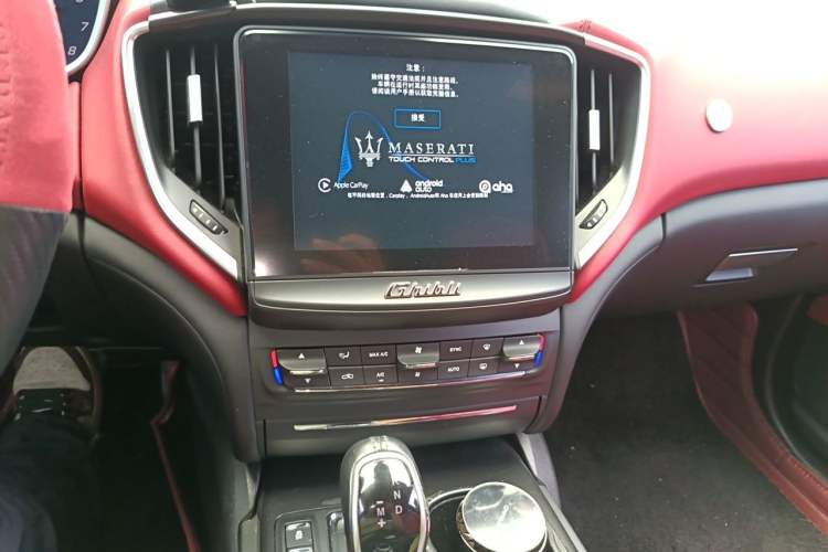 Used Maserati Ghibli 2017 3.0T Standard Edition Audio And AC Panel