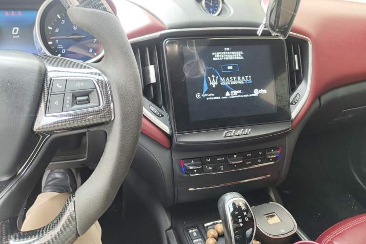 Used Maserati Ghibli 2017 3.0T Standard Edition Audio And AC Panel