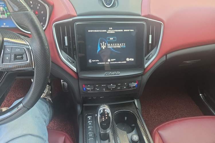 Used Maserati Ghibli 2017 3.0T Standard Edition Audio And AC Panel