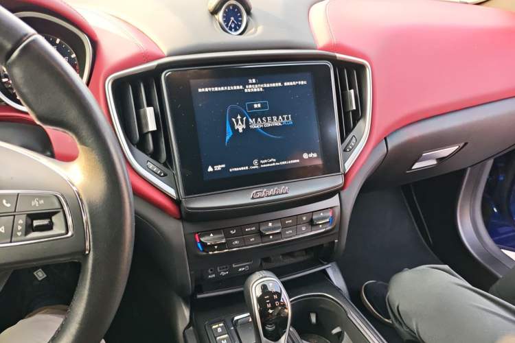 Used Maserati Ghibli 2017 3.0T Standard Edition Audio And AC Panel
