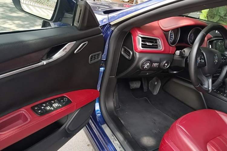 Used Maserati Ghibli 2017 3.0T Standard Edition Driver Seat