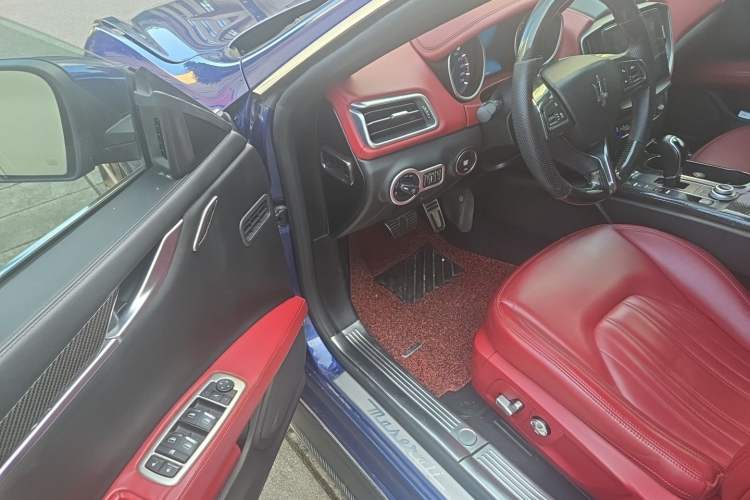 Used Maserati Ghibli 2017 3.0T Standard Edition Driver Seat