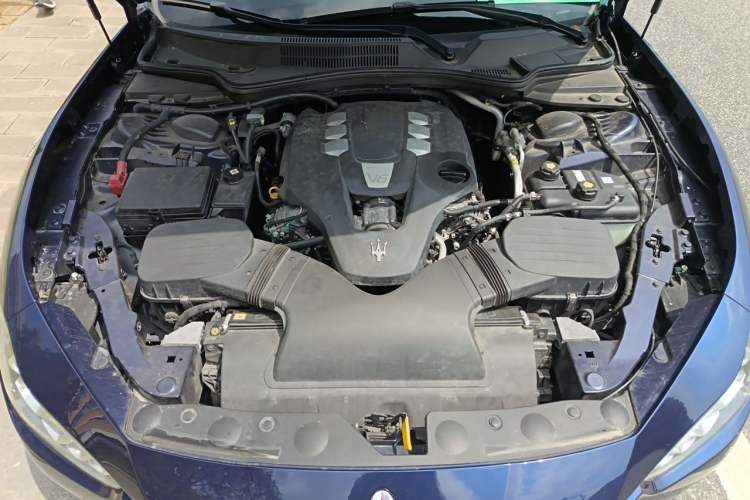 Used Maserati Ghibli 2017 3.0T Standard Edition Engine Bay