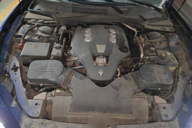 Used Maserati Ghibli 2017 3.0T Standard Edition Engine Bay