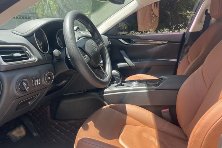 Used Maserati Ghibli 2017 3.0T Standard Edition Exterior 10