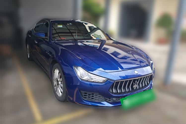 Used Maserati Ghibli 2017 3.0T Standard Edition Front Right 45 Deg