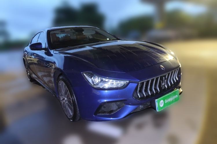 Used Maserati Ghibli 2017 3.0T Standard Edition Front Right 45 Deg