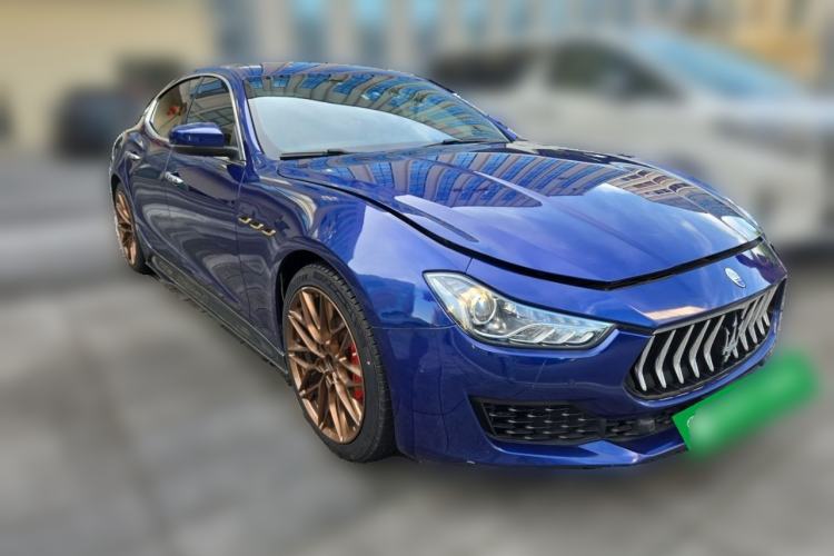 Used Maserati Ghibli 2017 3.0T Standard Edition Front Right 45 Deg