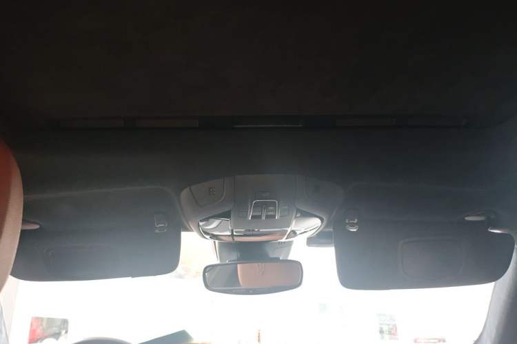 Used Maserati Ghibli 2017 3.0T Standard Edition Headliner