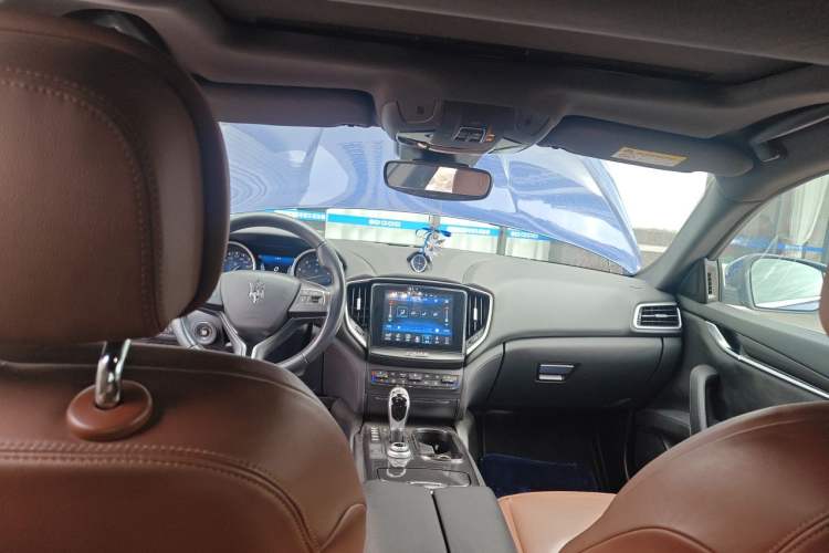 Used Maserati Ghibli 2017 3.0T Standard Edition Headliner