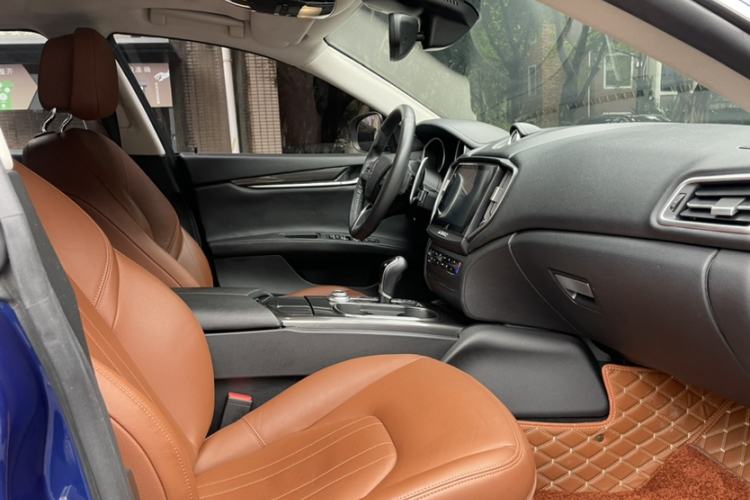 Used Maserati Ghibli 2017 3.0T Standard Edition Interior 1