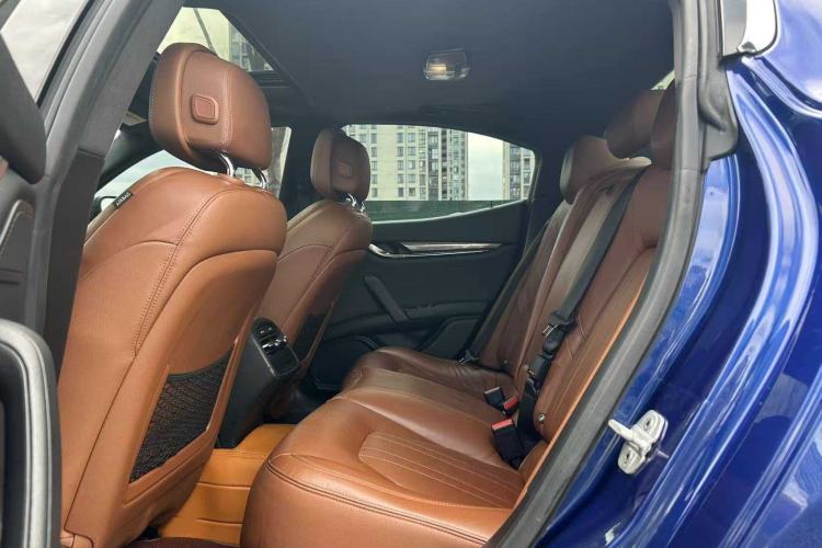 Used Maserati Ghibli 2017 3.0T Standard Edition Interior 12