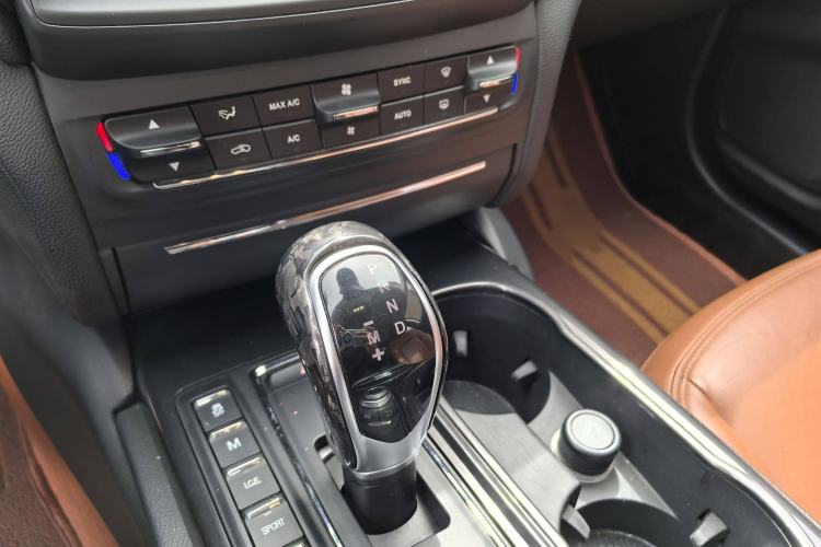 Used Maserati Ghibli 2017 3.0T Standard Edition Interior 6
