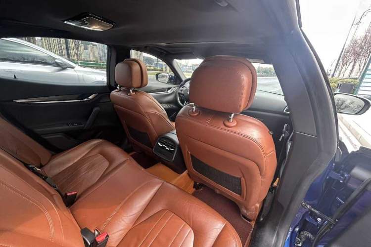 Used Maserati Ghibli 2017 3.0T Standard Edition Interior 6