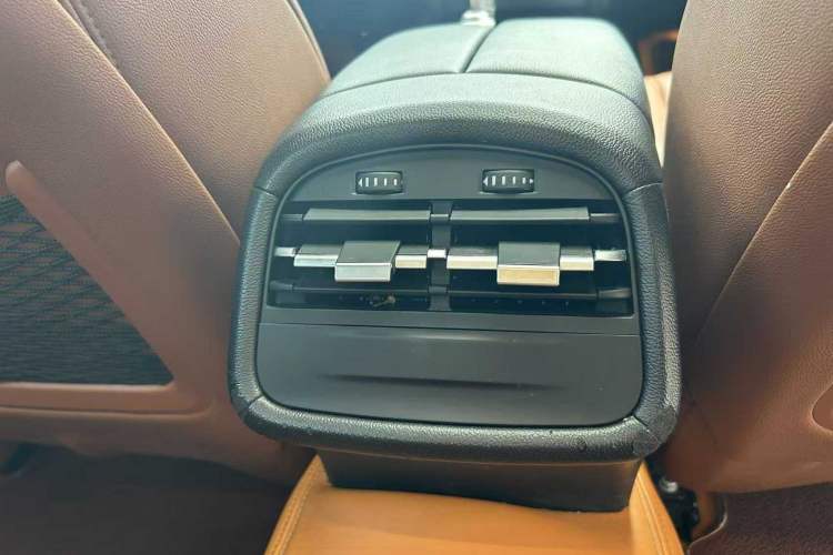 Used Maserati Ghibli 2017 3.0T Standard Edition Interior 8