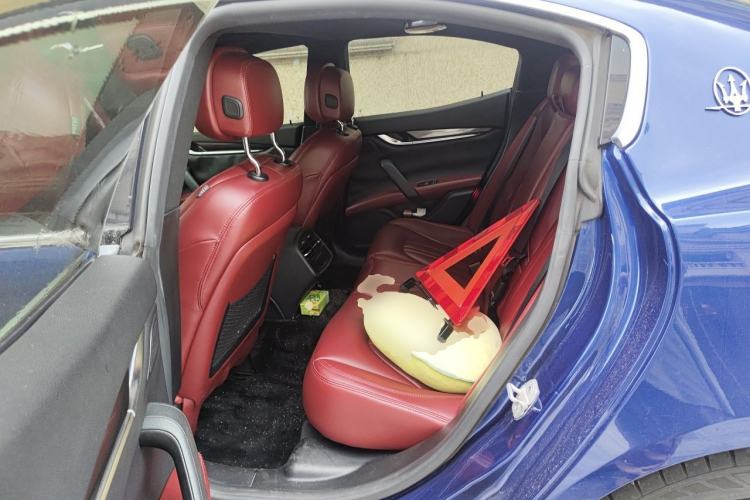 Used Maserati Ghibli 2017 3.0T Standard Edition Left Rear Seat