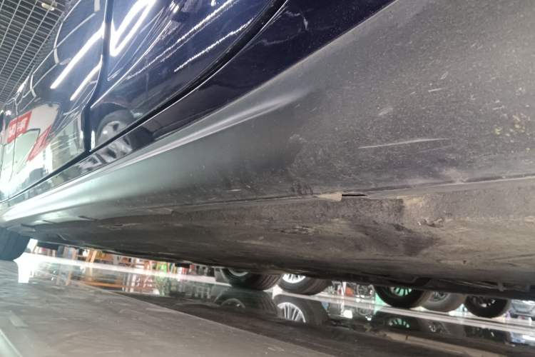 Used Maserati Ghibli 2017 3.0T Standard Edition Left Side Sill