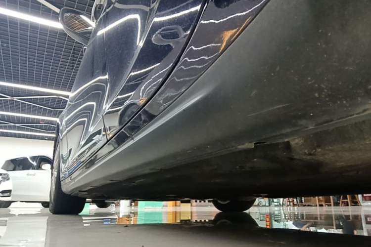 Used Maserati Ghibli 2017 3.0T Standard Edition Left Side Sill