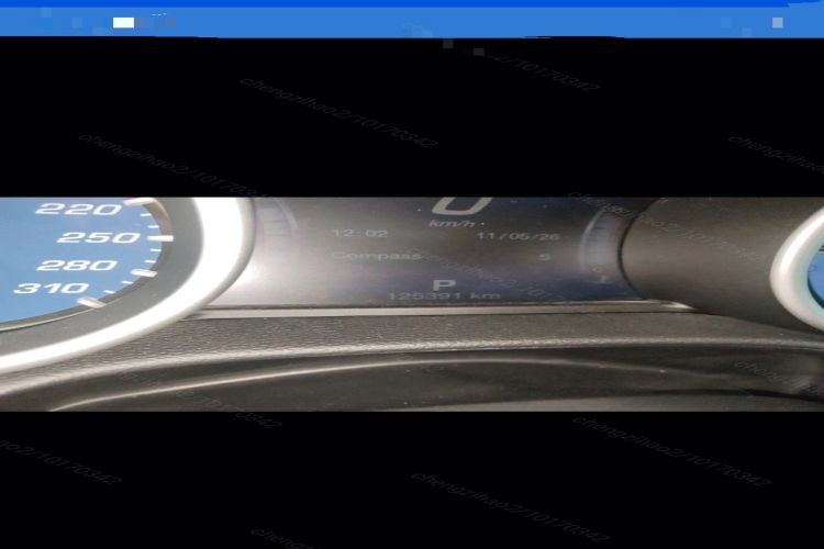 Used Maserati Ghibli 2017 3.0T Standard Edition Odometer Close Up