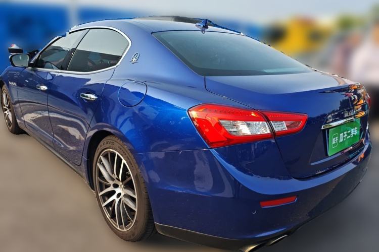 Used Maserati Ghibli 2017 3.0T Standard Edition Rear Left 45 Deg