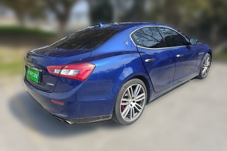 Used Maserati Ghibli 2017 3.0T Standard Edition Rear Right 45 Deg