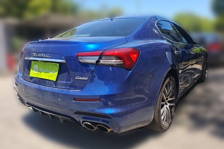 Used Maserati Ghibli 2017 3.0T Standard Edition Rear Right 45 Deg