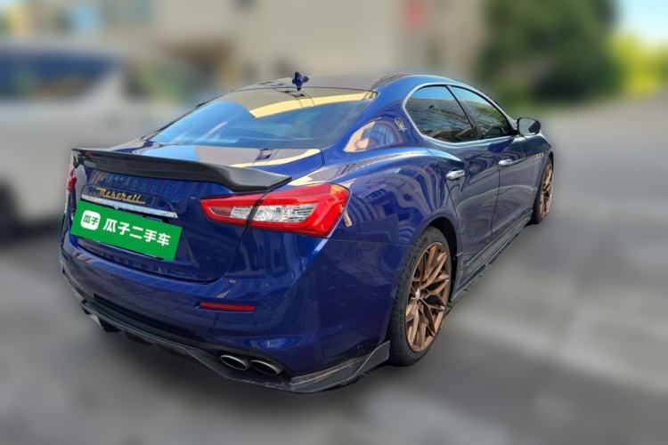 Used Maserati Ghibli 2017 3.0T Standard Edition Rear Right 45 Deg
