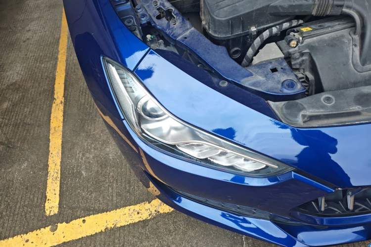 Used Maserati Ghibli 2017 3.0T Standard Edition Right Front Headlight