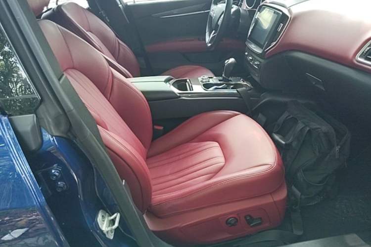 Used Maserati Ghibli 2017 3.0T Standard Edition Right Front Seat