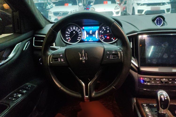 Used Maserati Ghibli 2017 3.0T Standard Edition Steering Wheel