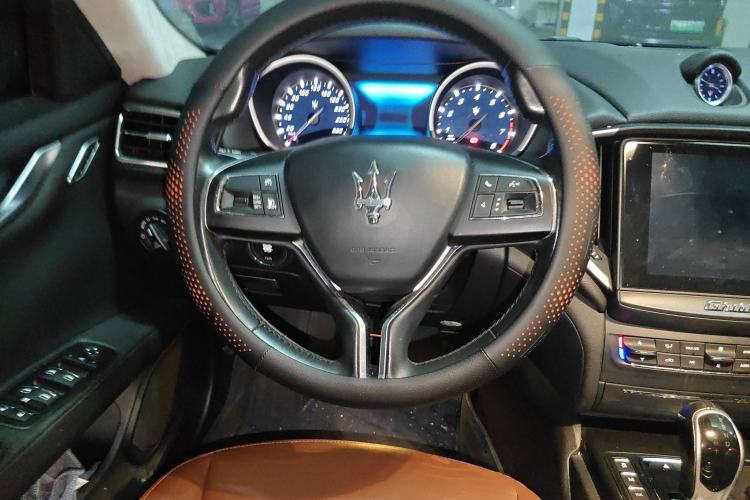 Used Maserati Ghibli 2017 3.0T Standard Edition Steering Wheel