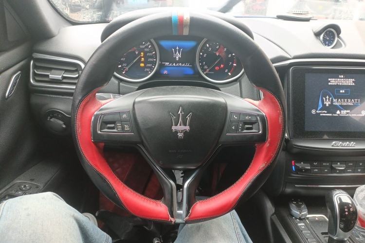 Used Maserati Ghibli 2017 3.0T Standard Edition Steering Wheel