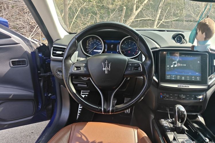 Used Maserati Ghibli 2017 3.0T Standard Edition Steering Wheel