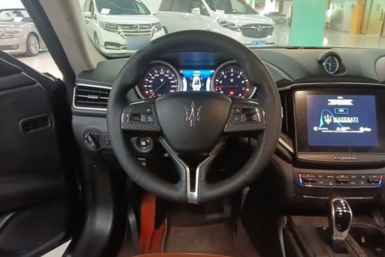Used Maserati Ghibli 2017 3.0T Standard Edition Steering Wheel