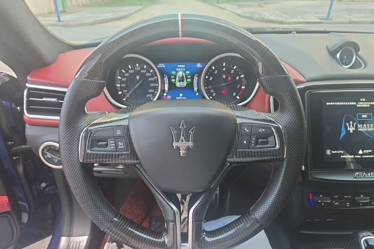 Used Maserati Ghibli 2017 3.0T Standard Edition Steering Wheel
