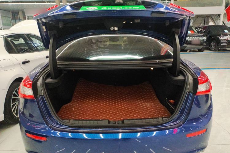 Used Maserati Ghibli 2017 3.0T Standard Edition Trunk