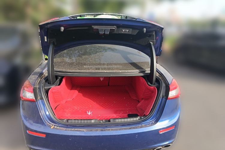 Used Maserati Ghibli 2017 3.0T Standard Edition Trunk