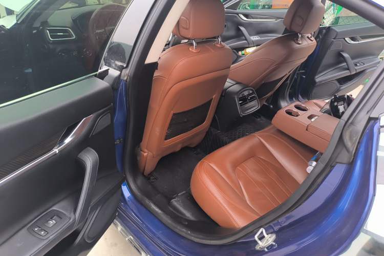 Used Maserati Ghibli 2017 3.0T Standard Edition Left Rear Seat