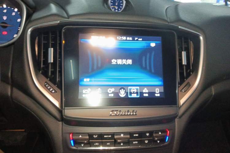 Used Maserati Ghibli 2017 3.0T Standard Edition Audio And AC Panel