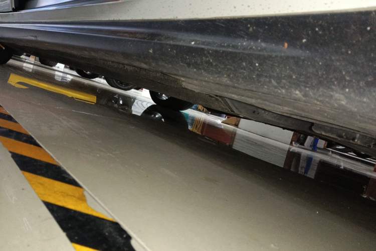 Used Maserati Ghibli 2017 3.0T Standard Edition Right Side Sill