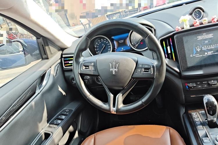 Used Maserati Ghibli 2017 3.0T Standard Edition Steering Wheel