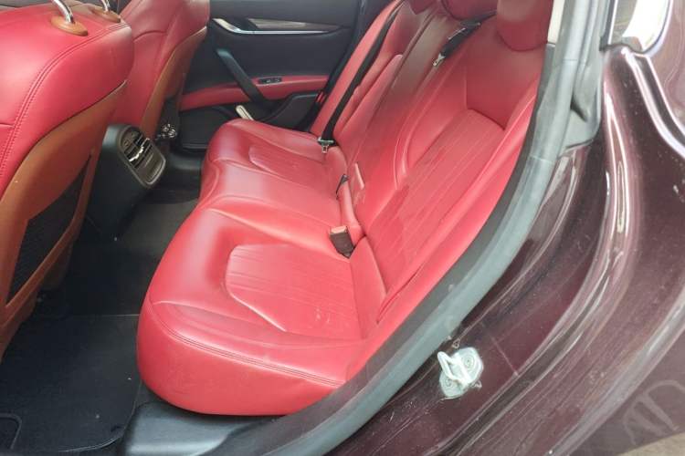 Used Maserati Ghibli 2017 3.0T Standard Edition Left Rear Seat