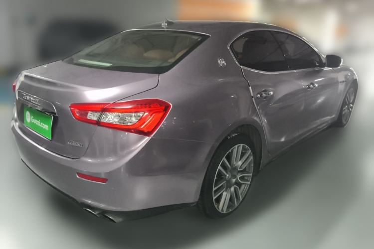 Used Maserati Ghibli 2017 3.0T Standard Edition Rear Right 45 Deg