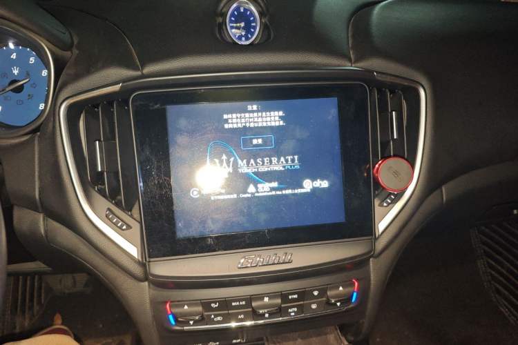 Used Maserati Ghibli 2017 3.0T Standard Edition Audio And AC Panel