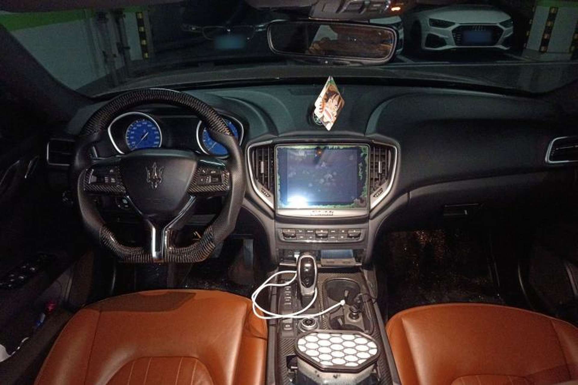 Used Maserati Ghibli 2017 3.0T Standard Edition Center Console