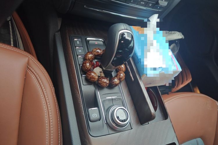 Used Maserati Ghibli 2017 3.0T Standard Edition Gear Lever
