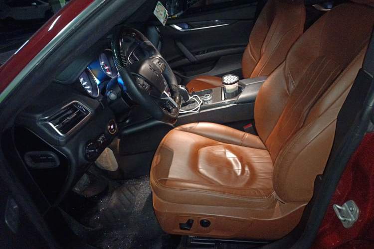 Used Maserati Ghibli 2017 3.0T Standard Edition Left Front Seat