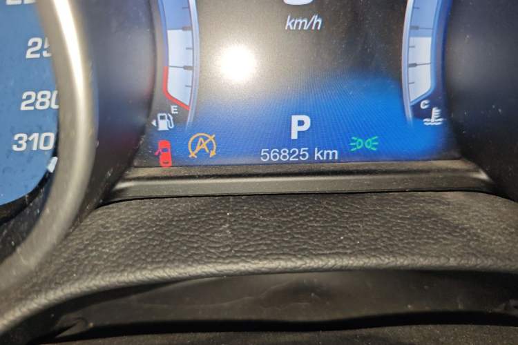 Used Maserati Ghibli 2017 3.0T Standard Edition Odometer Close Up