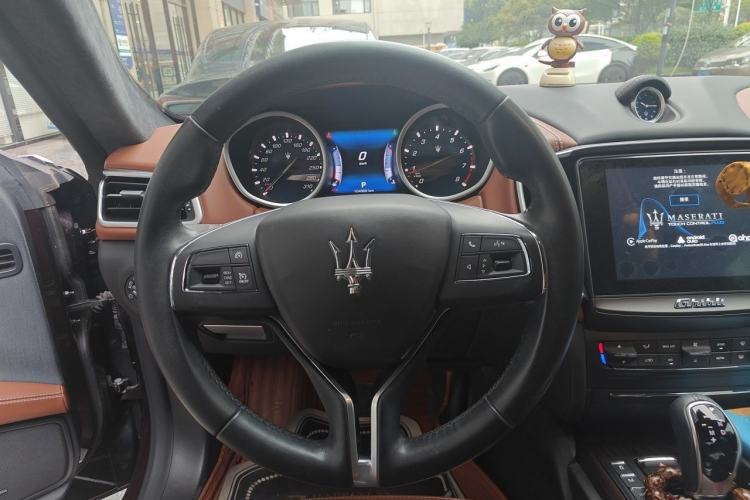 Used Maserati Ghibli 2017 3.0T Standard Edition Steering Wheel