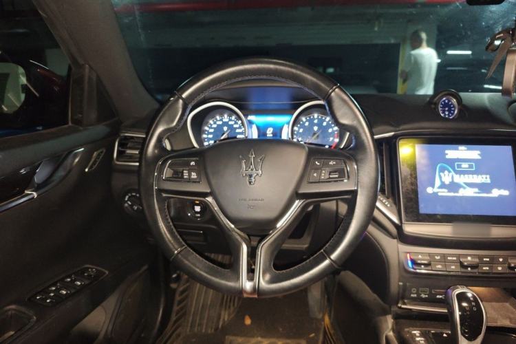Used Maserati Ghibli 2017 3.0T Standard Edition Steering Wheel